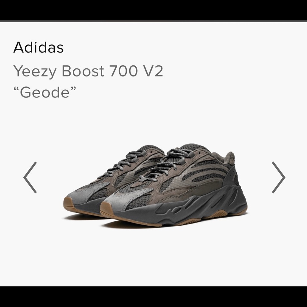 Yeezy boost 700 v2